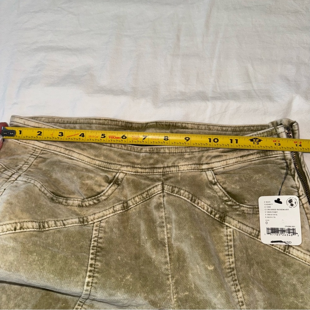 NWT Free People Flare Corduroy Pants with Zipper Stretchy Size 0 - Picture 8 of 12
